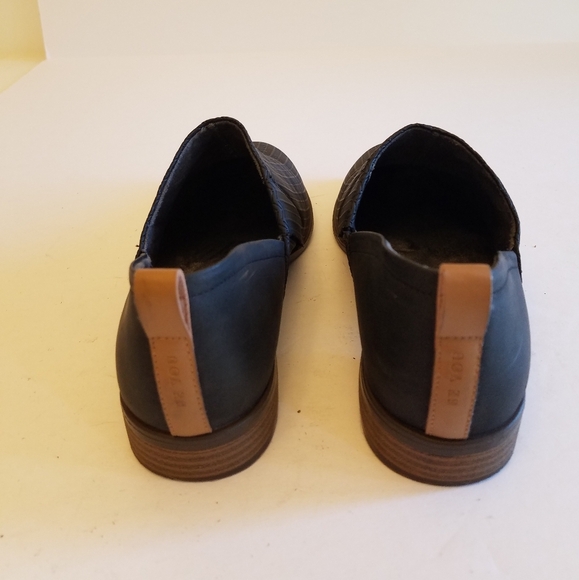 Dr. Scholl's Women's Ruler Slip on Shoes   Size 8.5 Black - Picture 3 of 16